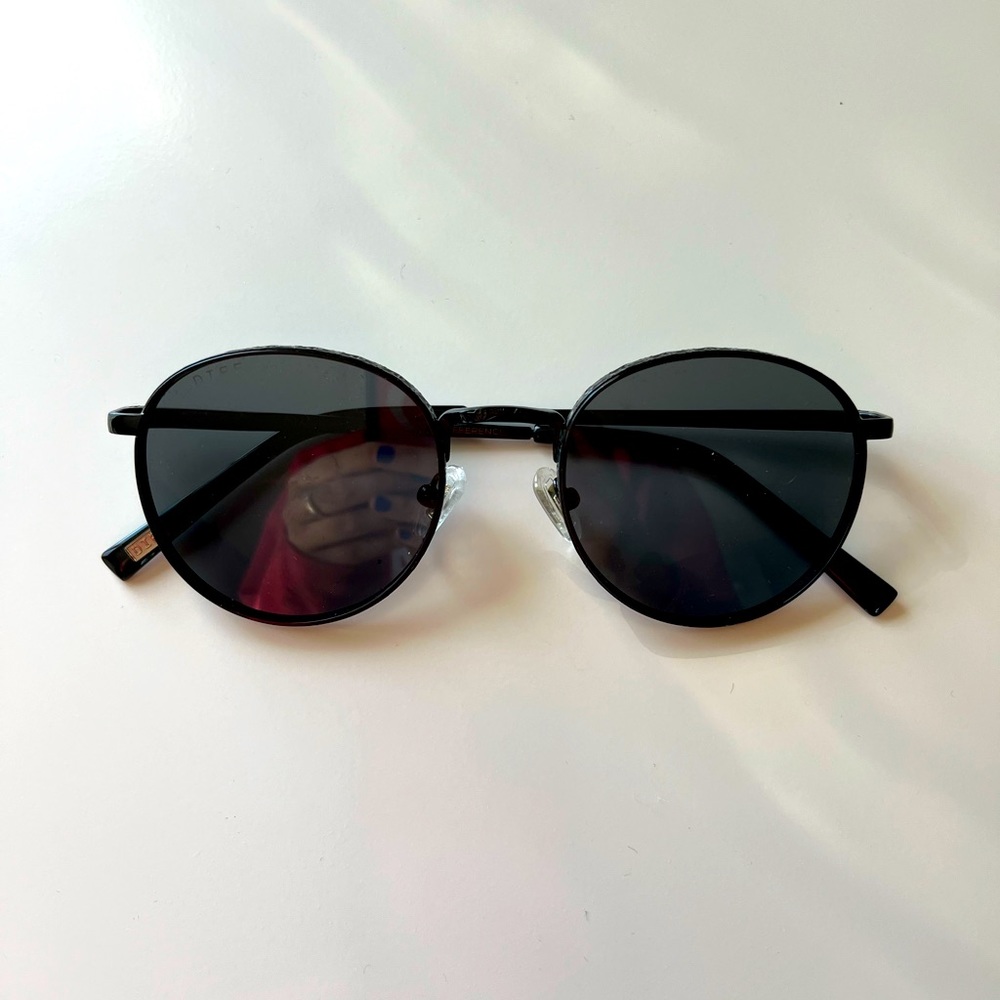 Diff Eyewear Brooks Black/Grey Non-Polarized Sunglasses. Worn once.